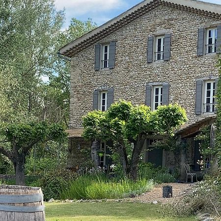 Mas Lou Parpaioun Bed and Breakfast Crestet Buitenkant foto